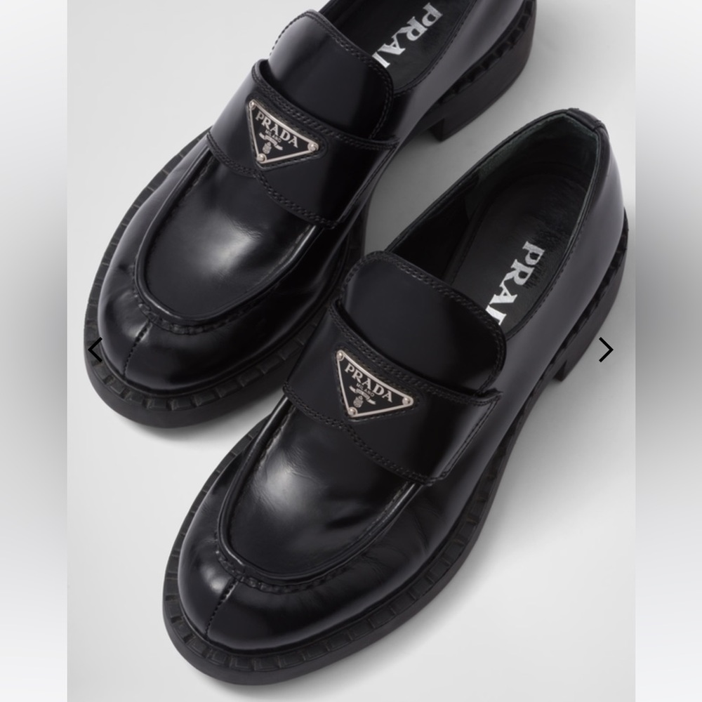 PRADA BRUSHED LEATHER LOAFERS SZ 40.5